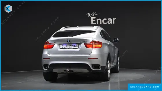 BMW X6 50I