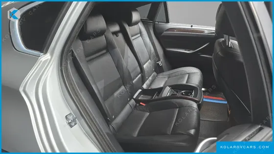 BMW X6 50I