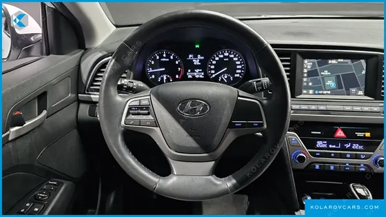 HYUNDAI ELANTRA (AVANTE) 1.6 GDI SMART
