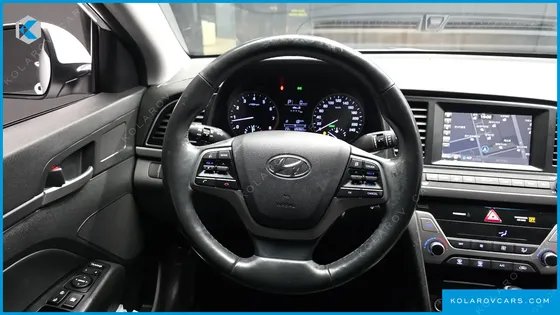 HYUNDAI ELANTRA (AVANTE) 1.6 GDI SMART