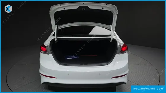 HYUNDAI ELANTRA (AVANTE) 1.6 GDI VALUE PLUS