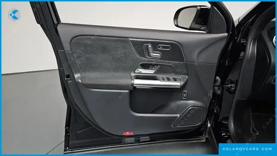 MERCEDES GLA-CLASS GLA250 4MATIC