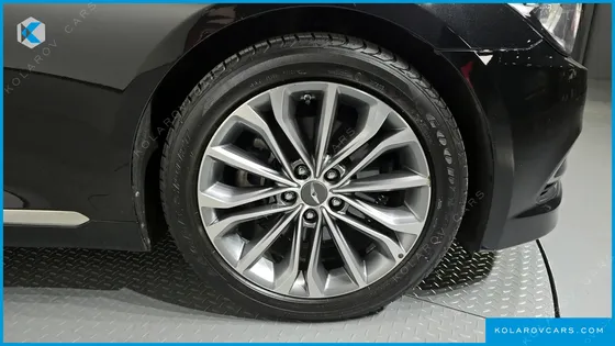 HYUNDAI GENESIS G330 MODERN