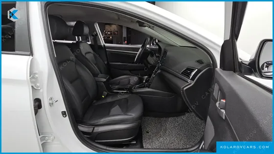 HYUNDAI ELANTRA (AVANTE) 1.6 GDI VALUE PLUS
