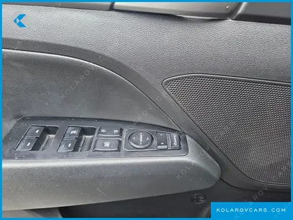 HYUNDAI ELANTRA (AVANTE) 1.6 GDI VALUE PLUS