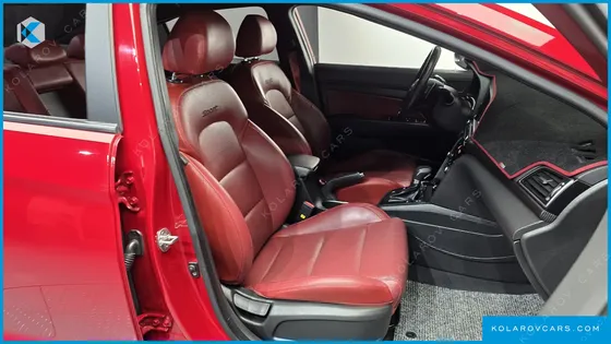 HYUNDAI ELANTRA (AVANTE) 1.6 TURBO SPORT