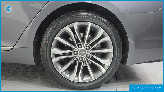 HYUNDAI GENESIS 3.8 AWD EXPORT