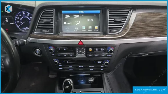 HYUNDAI GENESIS 3.8 AWD EXPORT