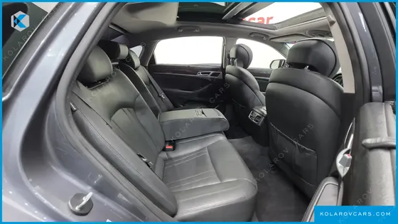 HYUNDAI GENESIS 3.8 AWD EXPORT