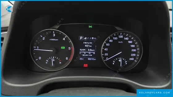 HYUNDAI ELANTRA (AVANTE) 1.6 E-VGT SMART