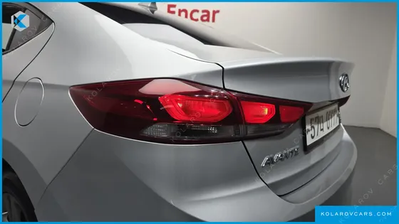 HYUNDAI ELANTRA (AVANTE) 1.6 E-VGT SMART