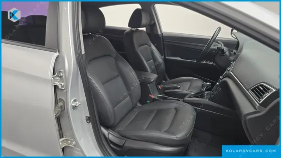 HYUNDAI ELANTRA (AVANTE) 1.6 E-VGT SMART