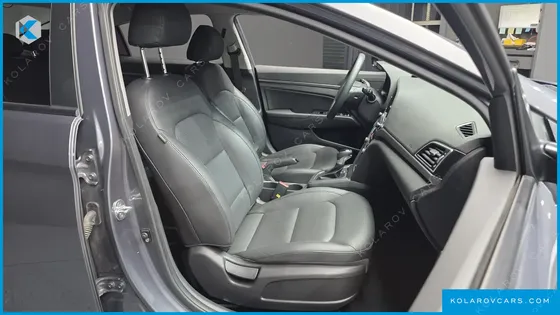 HYUNDAI ELANTRA (AVANTE) 1.6 GDI VALUE PLUS