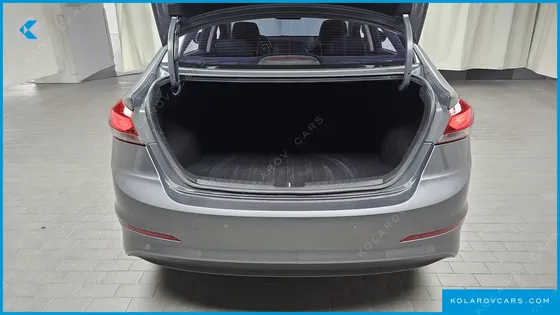 HYUNDAI ELANTRA (AVANTE) 1.6 GDI SMART