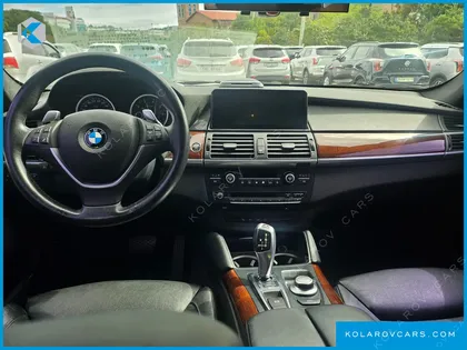 BMW X6 50I