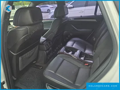 BMW X6 50I