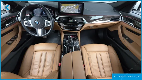 BMW 5 SERIES 520I M SPORT