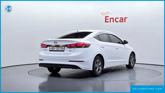 HYUNDAI ELANTRA (AVANTE) 1.6 GDI SMART