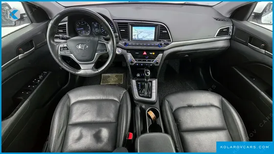HYUNDAI ELANTRA (AVANTE) 1.6 GDI SMART