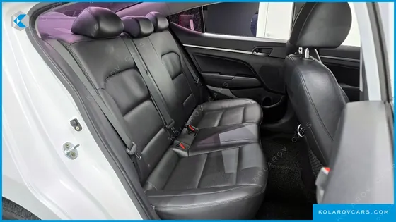 HYUNDAI ELANTRA (AVANTE) 1.6 GDI SMART
