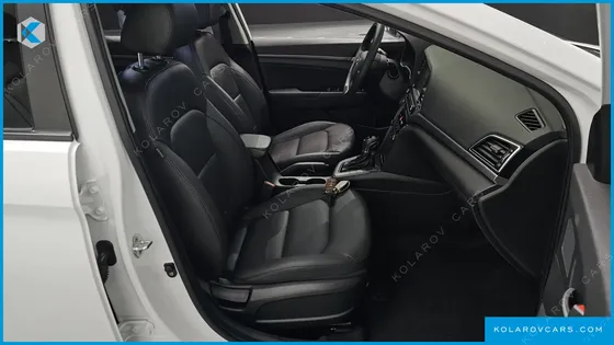 HYUNDAI ELANTRA (AVANTE) 1.6 GDI VALUE PLUS