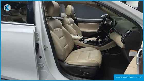 HYUNDAI GRANDEUR EXCLUSIVE