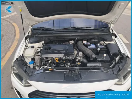 HYUNDAI ELANTRA (AVANTE) 1.6 E-VGT PREMIUM