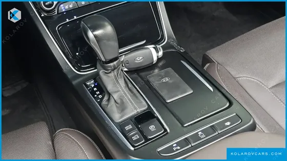 HYUNDAI GRANDEUR EXCLUSIVE