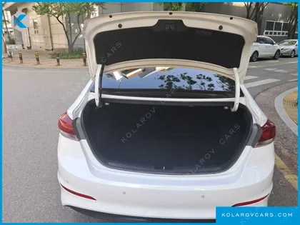HYUNDAI ELANTRA (AVANTE) 1.6 E-VGT PREMIUM