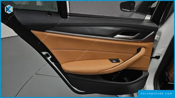 BMW 5 SERIES 520I M SPORT