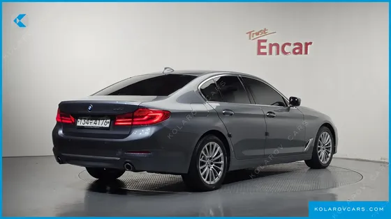 BMW 5 SERIES 520I LUXURY