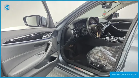 BMW 5 SERIES 520I LUXURY