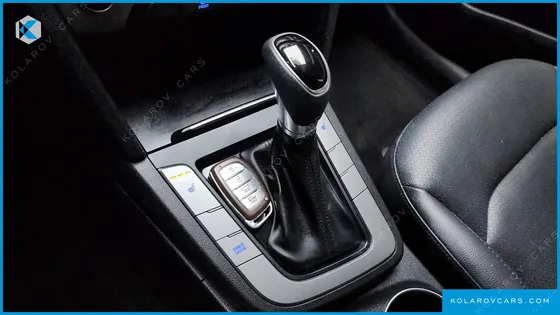 HYUNDAI ELANTRA (AVANTE) 1.6 GDI VALUE PLUS