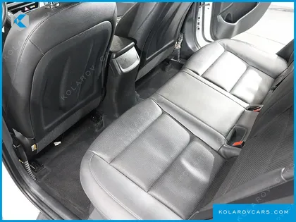 HYUNDAI ELANTRA (AVANTE) 1.6 LPI STYLE (RENTAL CAR)