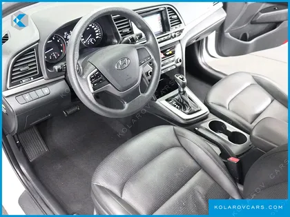 HYUNDAI ELANTRA (AVANTE) 1.6 LPI STYLE (RENTAL CAR)