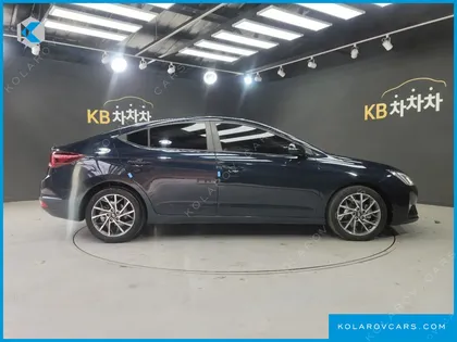 HYUNDAI ELANTRA (AVANTE) 1.6