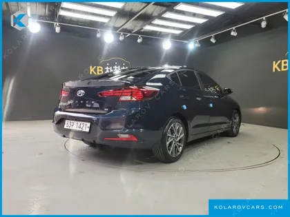 HYUNDAI ELANTRA (AVANTE) 1.6