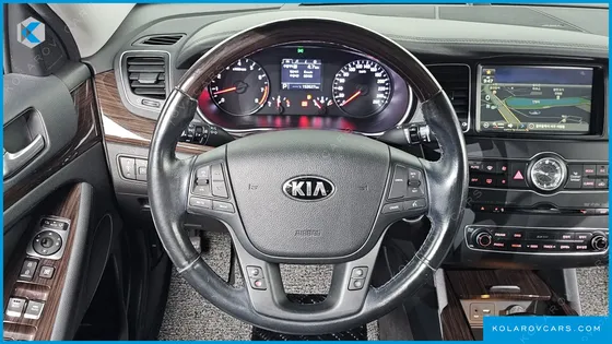 KIA K7 LPI 3.0 LUXURY