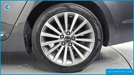 KIA K7 LPI 3.0 LUXURY