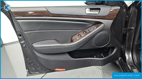 KIA K7 LPI 3.0 LUXURY
