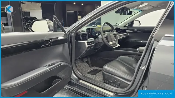 HYUNDAI GRANDEUR 2,5 GASOLINE 2WD