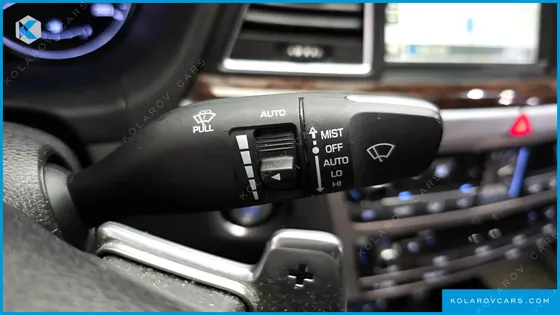 HYUNDAI GENESIS G330 MODERN AWD