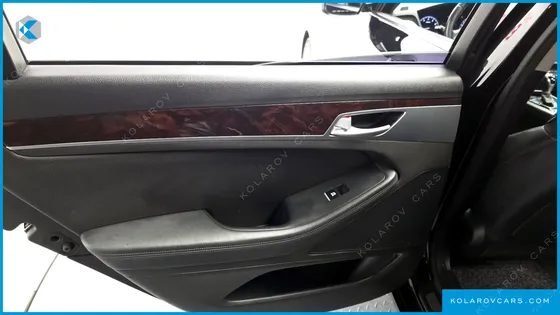 HYUNDAI GENESIS G330 MODERN AWD