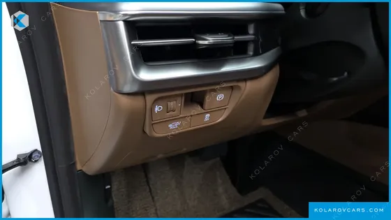 HYUNDAI GRANDEUR 2,5 GASOLINE 2WD