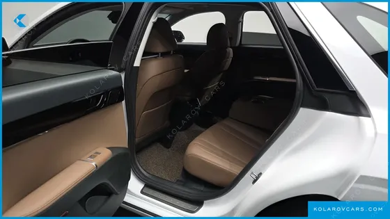 HYUNDAI GRANDEUR 2,5 GASOLINE 2WD