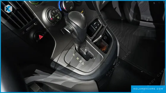 HYUNDAI STAREX 3-SEATER VAN