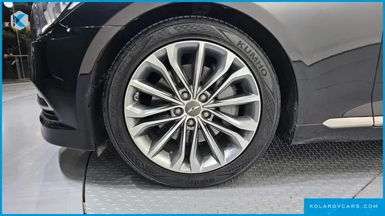 HYUNDAI GENESIS G330 PREMIUM AWD