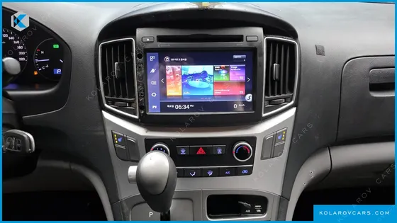 HYUNDAI STAREX 3-SEATER VAN