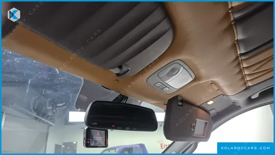 HYUNDAI STAREX 3-SEATER VAN