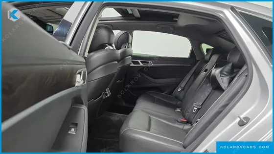 HYUNDAI GENESIS G330 PREMIUM AWD